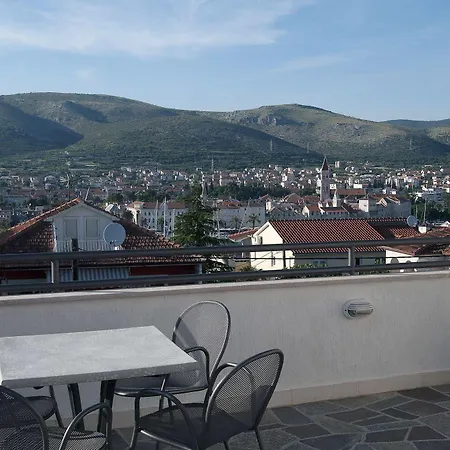 Lägenhet Kudelik Trogir