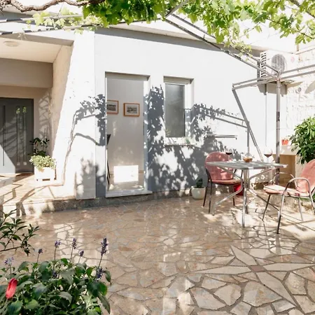 Kudelik Apartman Trogir